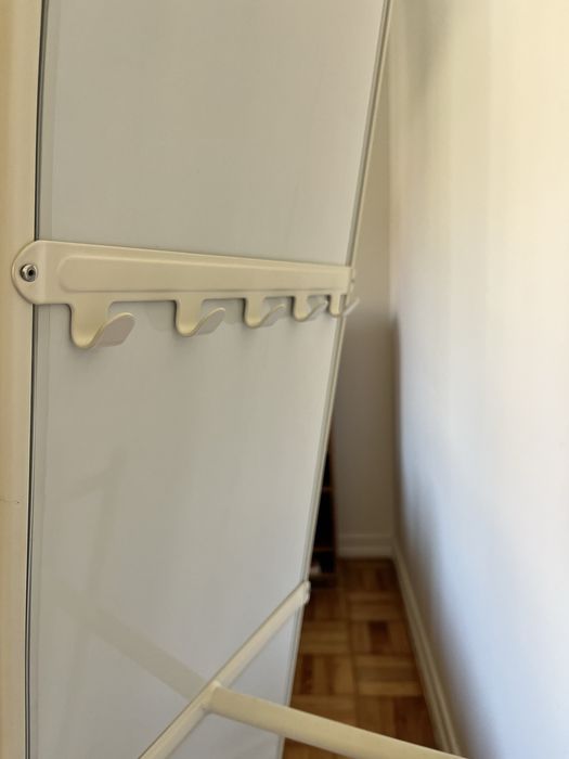Espelho cabide KNAPPER Ikea