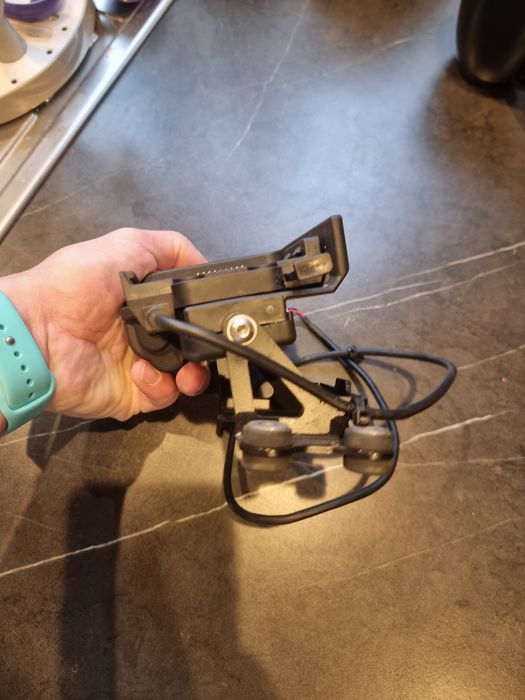 Uchwyt BMW Motorrad do nawigacja ładowarka BMW XR BMW GS