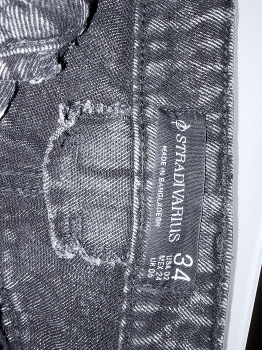 Calcas de ganga pretas da stradivarius 34
