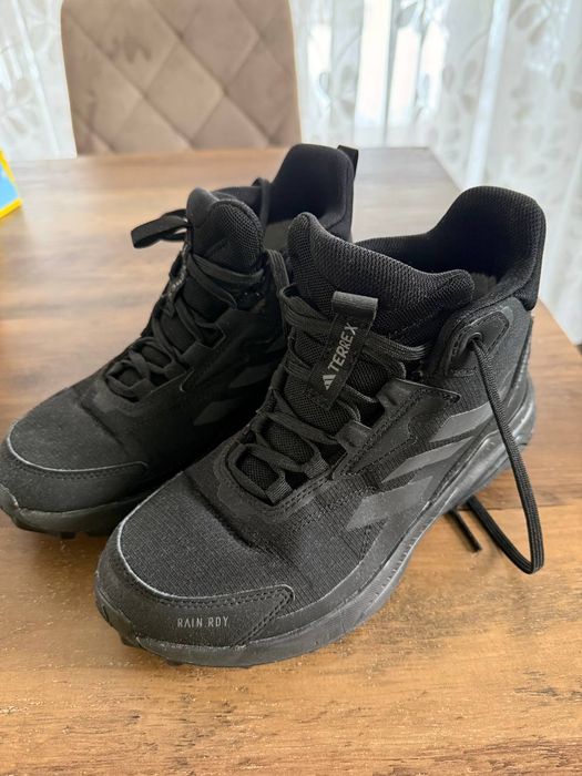 Кроссовки Adidas TERREX