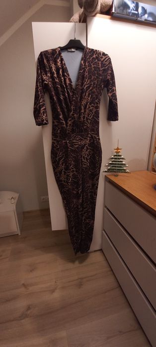 Kombinezon Megi L/XL , jak nowy! Cętki!