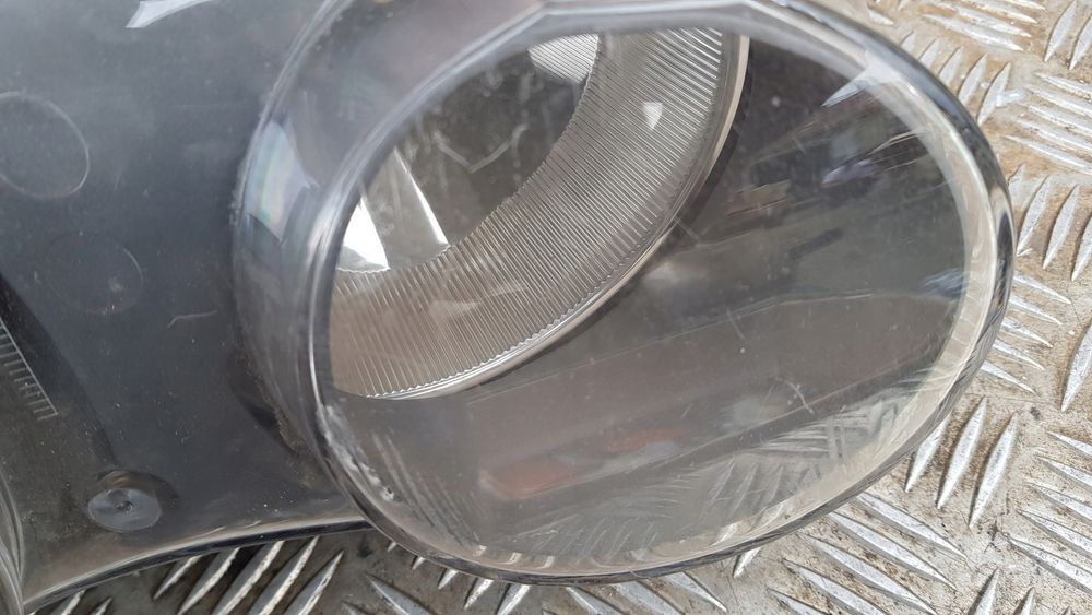 BMW E46 Compact Xenon Lampa Prawa przód