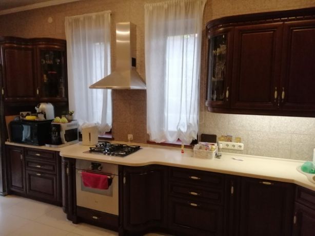 Хостел посуточно и долгосрочно Киев Метро Дорогожичи Сырец Общежитие