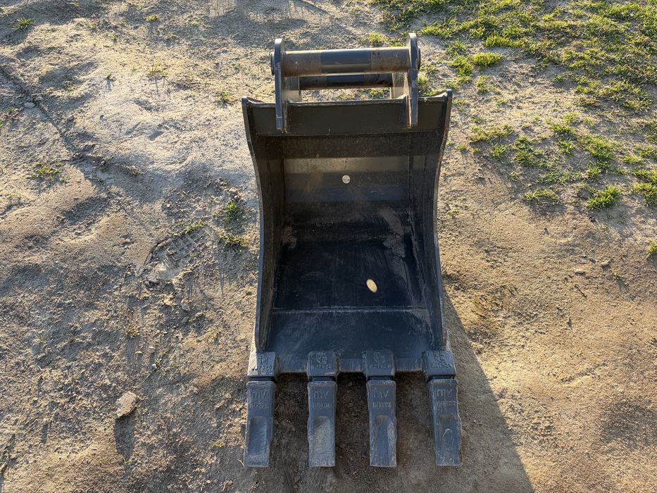 Lyzka 40cm od Wacker Neuson ez26
