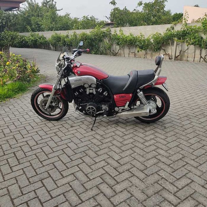 Yamaha Vmax 1200