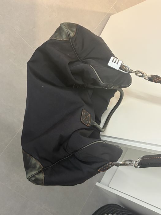 Saco de viagem preto