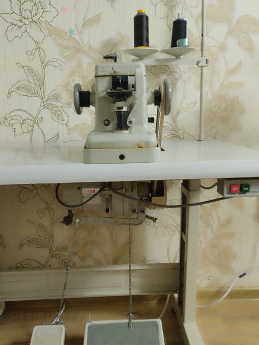 Скорняжна машина (для шкіри і хутра) Typial GP5-II