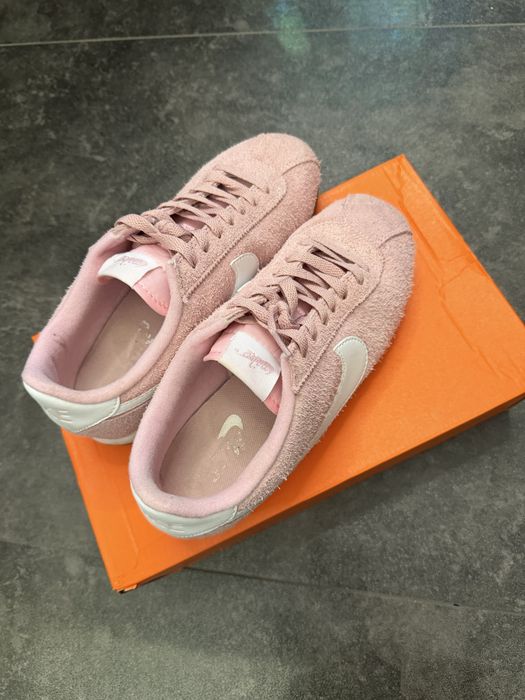 Кртсовки Nike розозовые