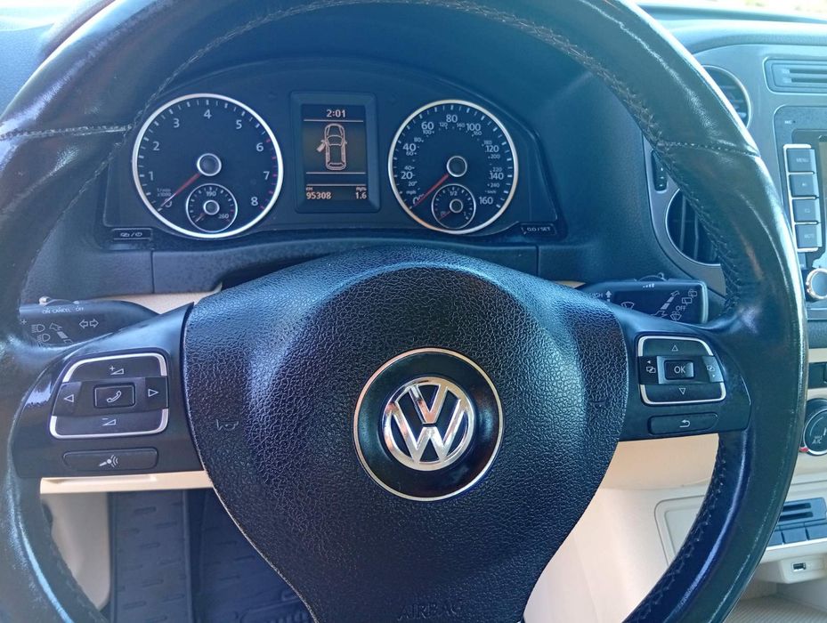 Volkswagen Tiguan автомат