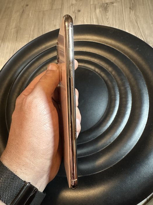 Apple iPhone XS Max Gold  - Neverlock