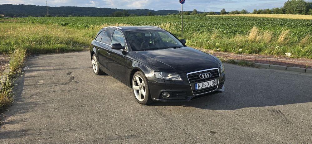AUDI A4 B8 2010r 2.0 tdi 2010r