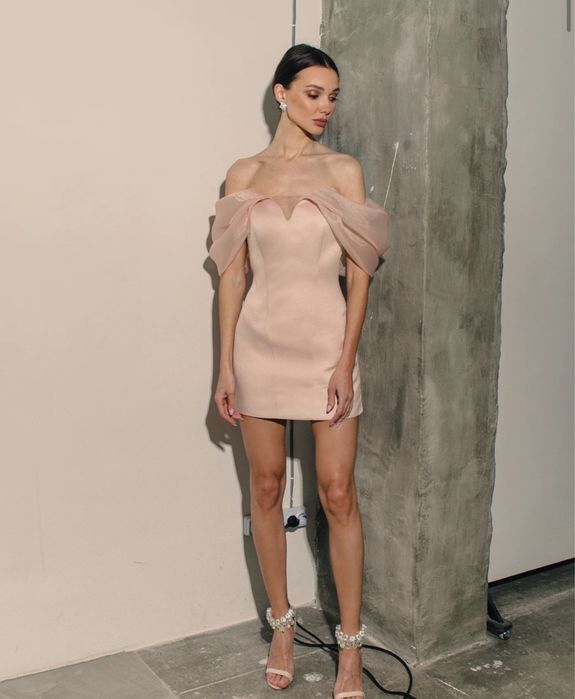 Атласна сукня на випускний BabyFace