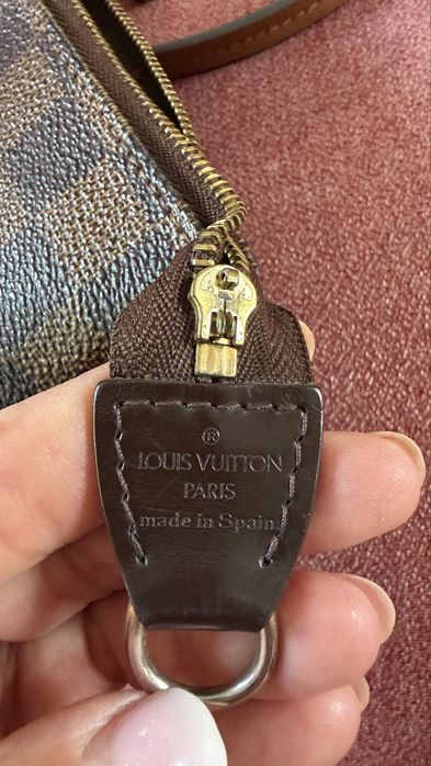 Louis Vuitton pochette autentyczna