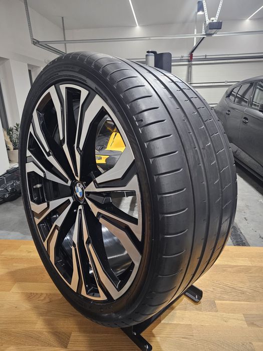 Kola bmw x7 23 cale