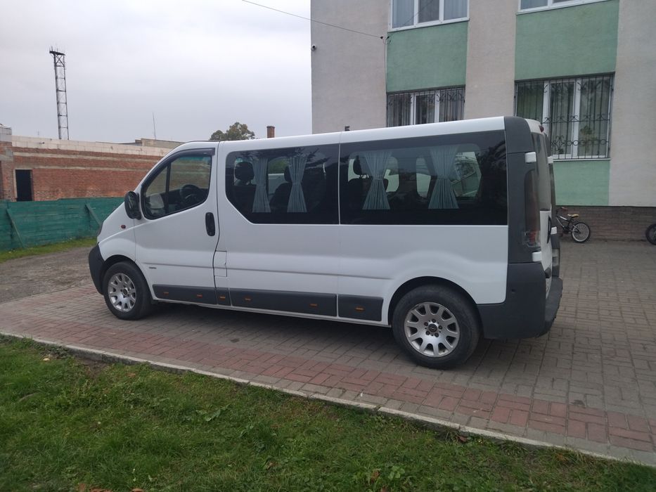Опель віваро мазі база пасажирська