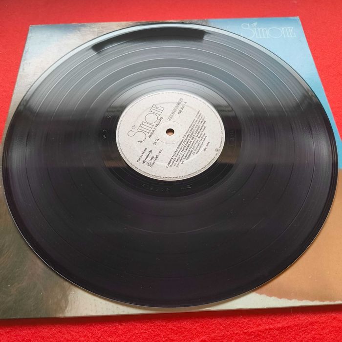 Simone Amor e Paixão Vinil