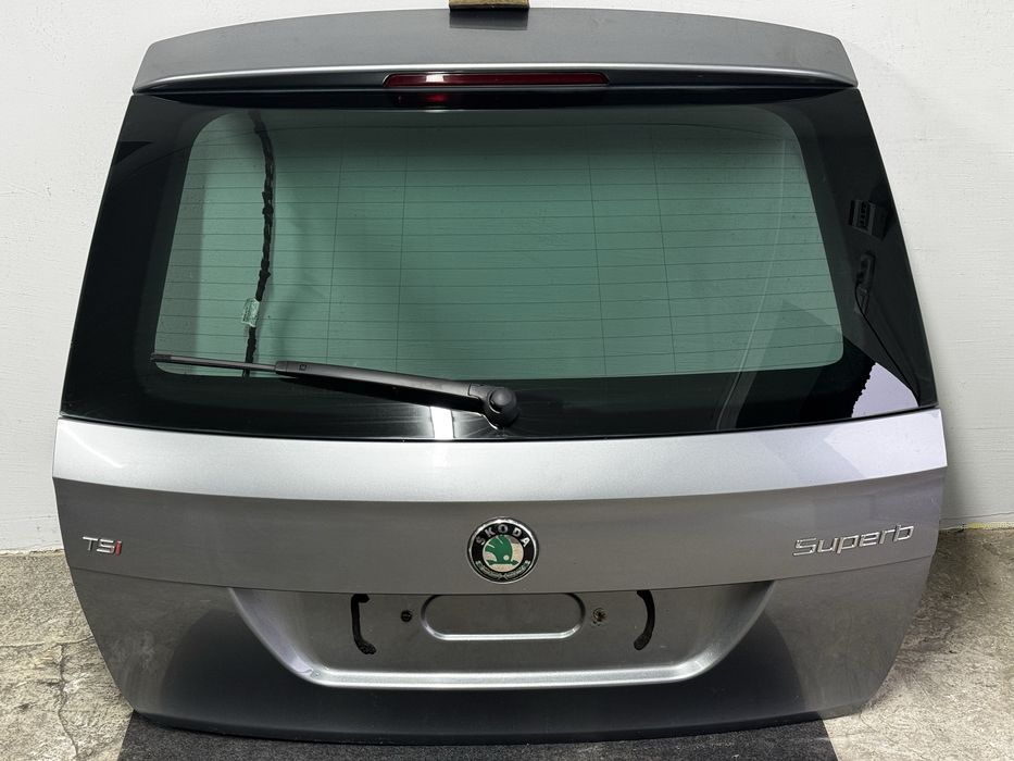 Кришка багажника/ляда/кляпа/Skoda Superb/Крышка багажника/Combi