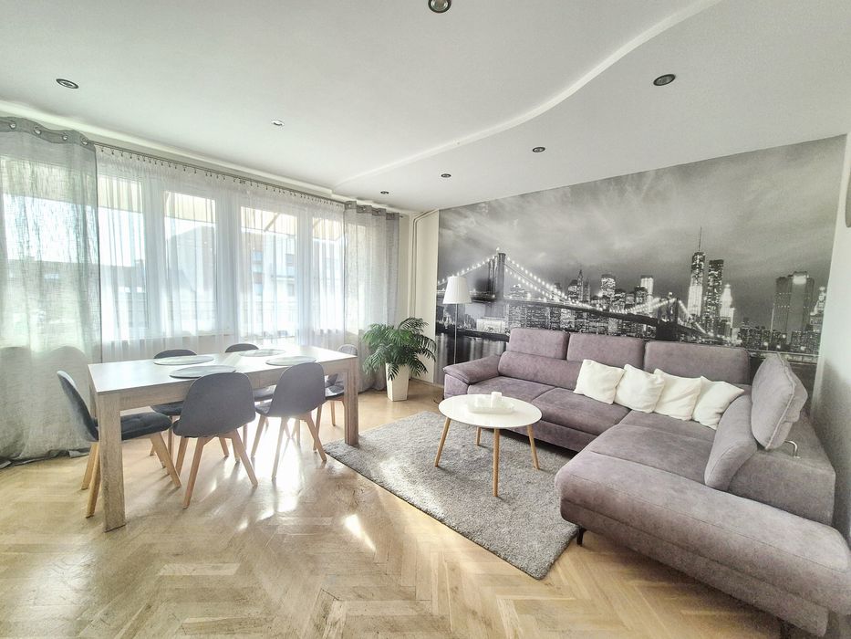 Mieszkanie 64m2 | 3 pokoje | Centrum Żyrardowa | Deptak ulica Okrzei!