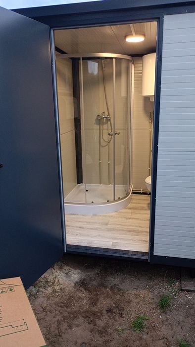 Łazienka ogrodowa WC prysznic