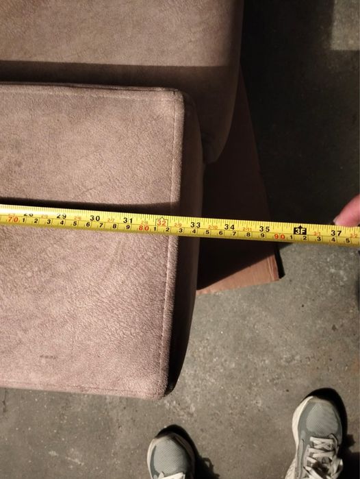 Sofa para venda mais 4 pufes cheeselong  praticamente novo negociavel