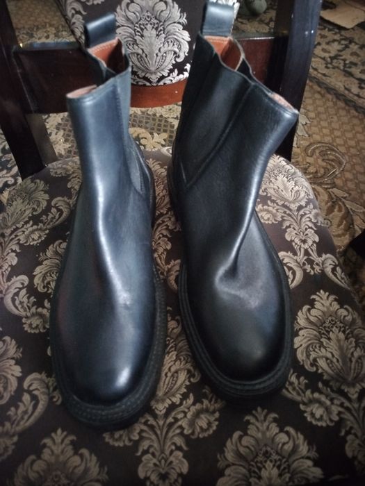 Продам взуття шкіряне