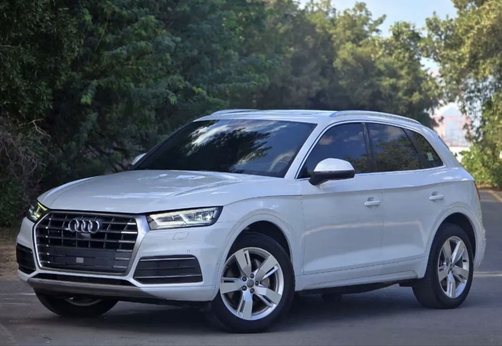 2020 Audi Q5 Premium Plus