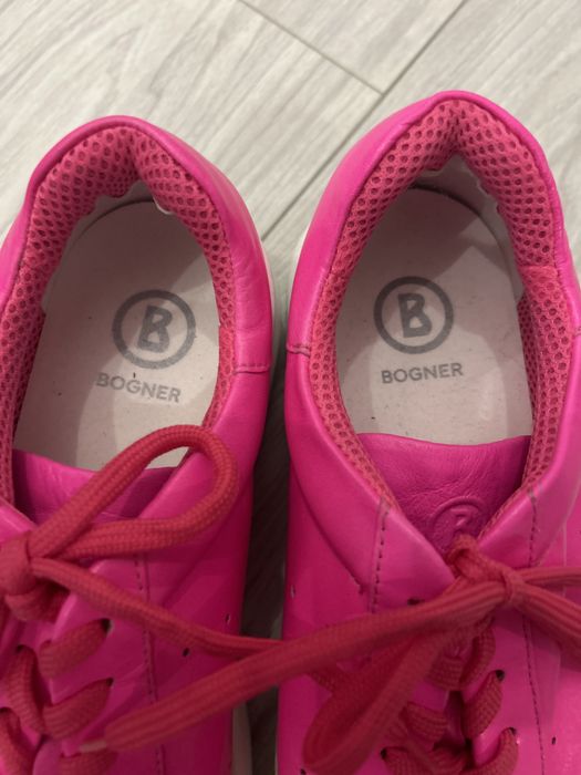 Rozowe skorzane buty Bogner