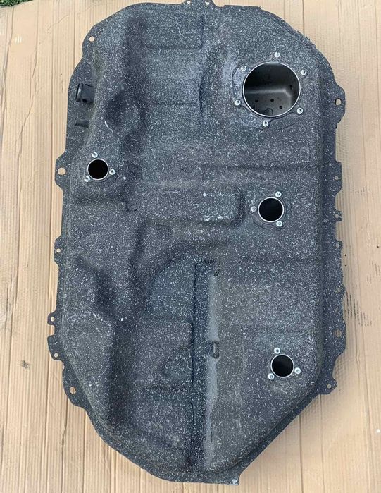 Топливный бак Mitsubishi Grandis Митсубиси Грандис 1700А123