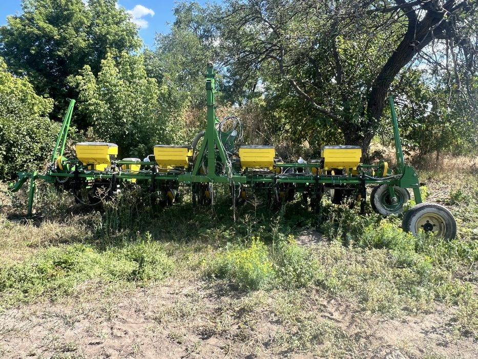 Продам сівалку причепну