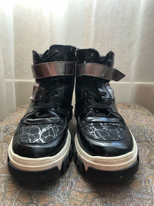 Взуття шкіряне, зручне для ніжки, без запаху! Виробник Турція-Alplion