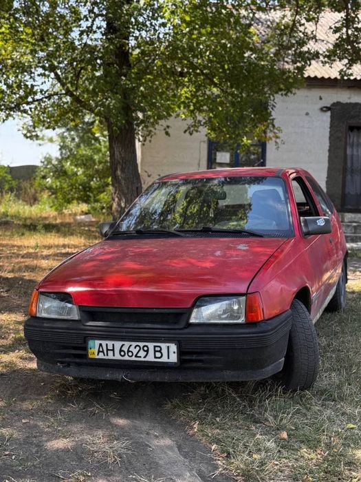 авто Опель кадет 1.3