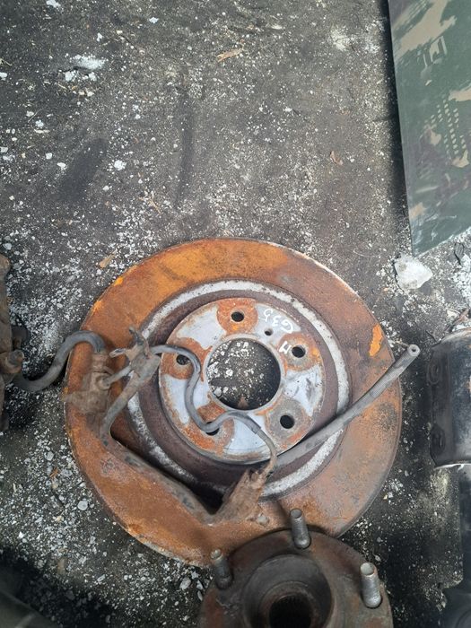 супорт гальмівний перед R L Nissan Infiniti G25 G35 G37 08-13