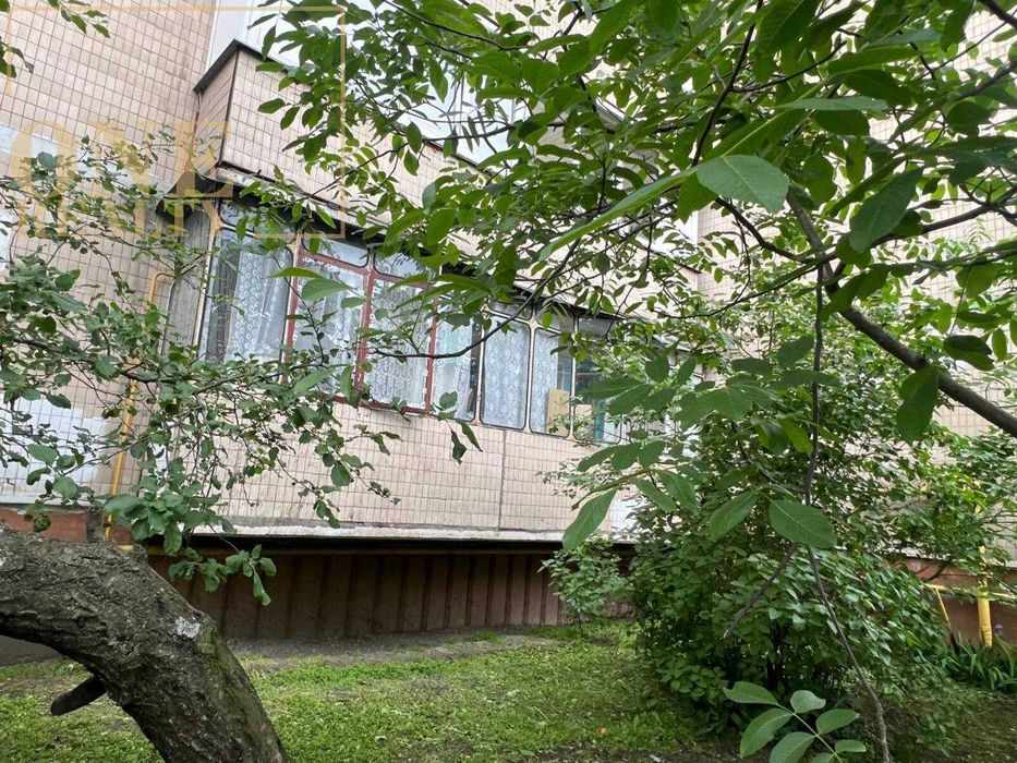 Продаж 4к квартири 95,5 кв.м Троєщина, ТРЦ РайON, Зручна локація, Є газ!!!