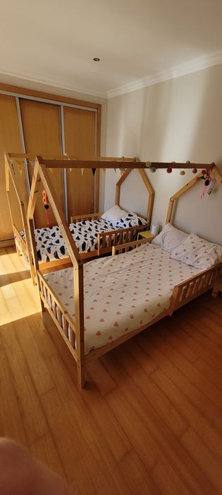 Vendo 2 camas montessori (criança)90x190