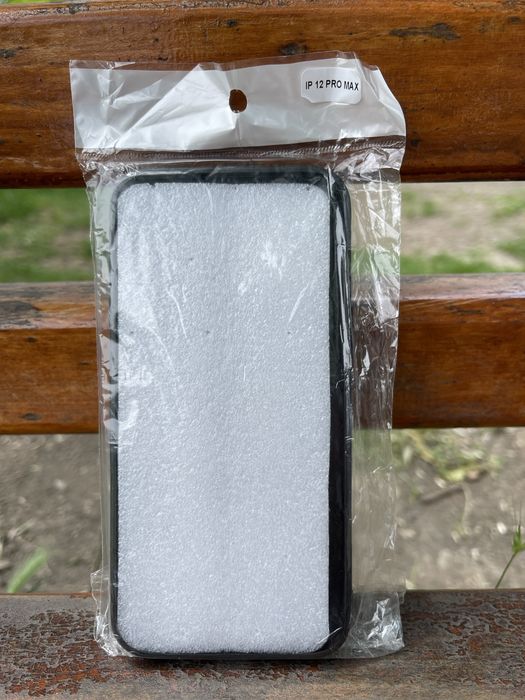 Чохол на iphone 12 pro max