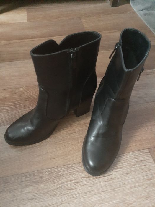 Ботинки р.37(полномер)