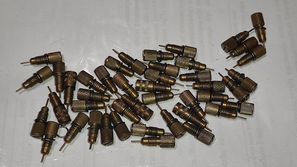 Писцы скоростимера , катушка подающая,приемная.