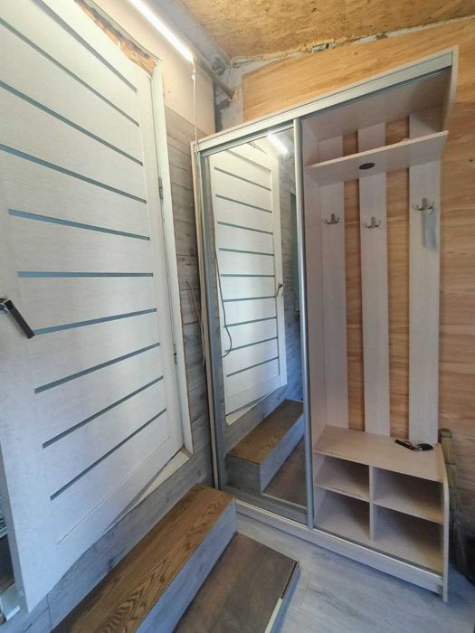 Продажа частини будинку в р-ні Казбет гарний жилий стан