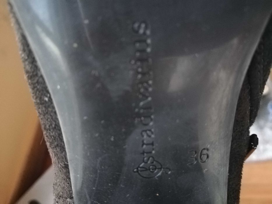 Botas camurça, cano alto preto, 36