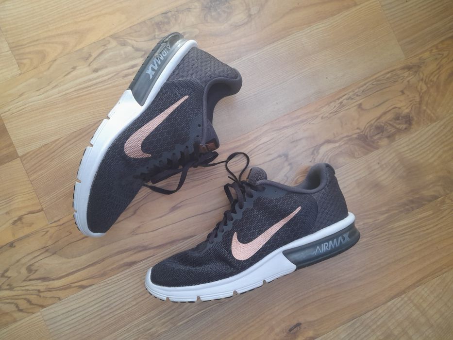 Buty damskie nike 38,5