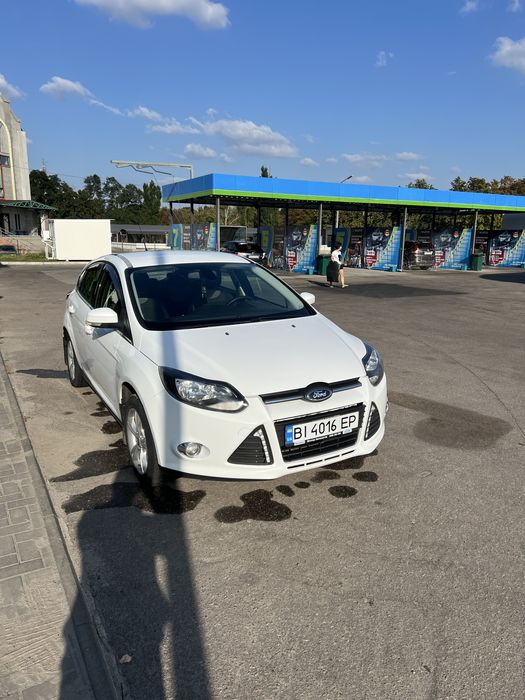 Ford focus 2011 рік , 1.6 газ/бенз не АМЕРИКА