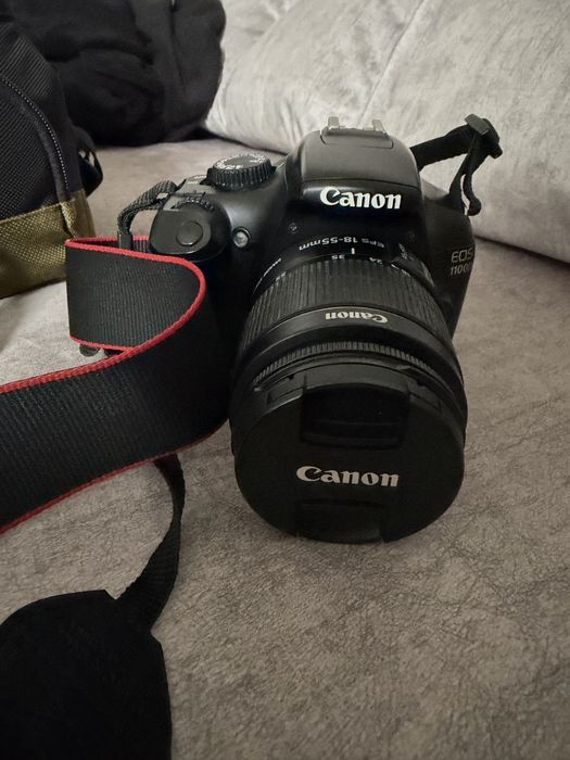 Vendo Canon 1100D