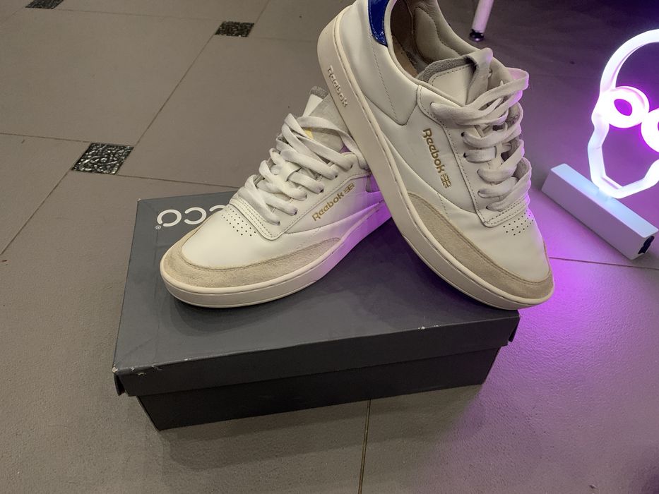 Продам класичні кеди Reebok classik