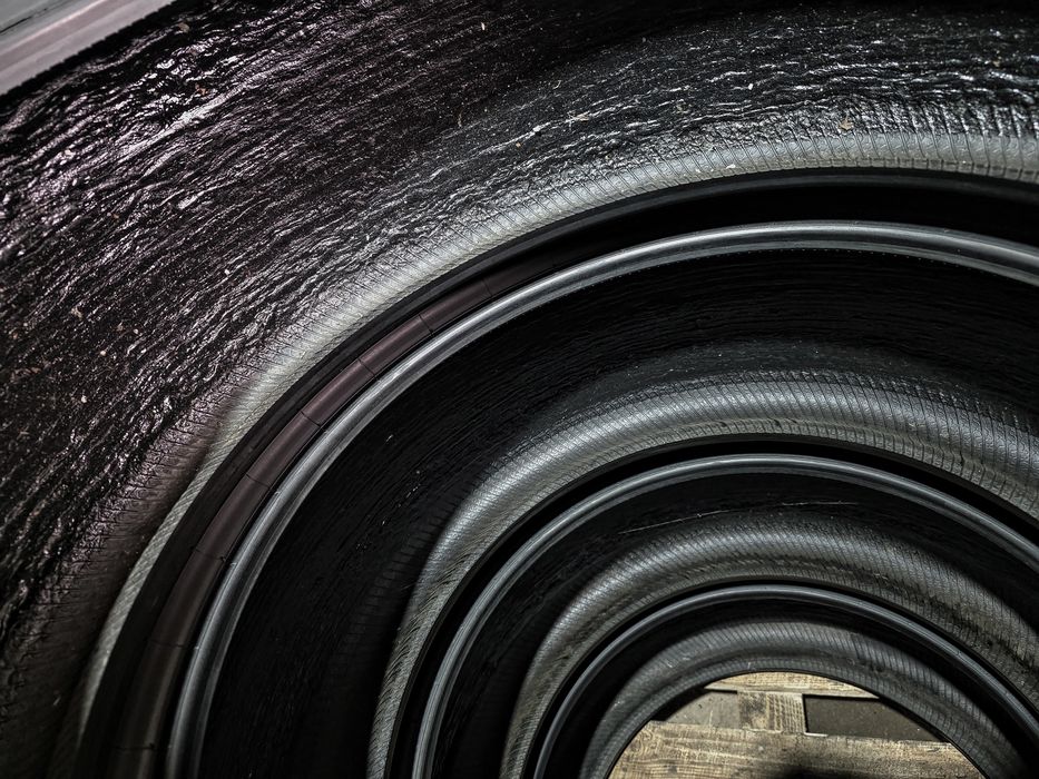 255/40r20 Continental | 2022 | Made in Portugal | Комплект/4шт | Антипрокол | Преміум літні шини | Ідеальний стан, без пошкоджень, без ремонтів