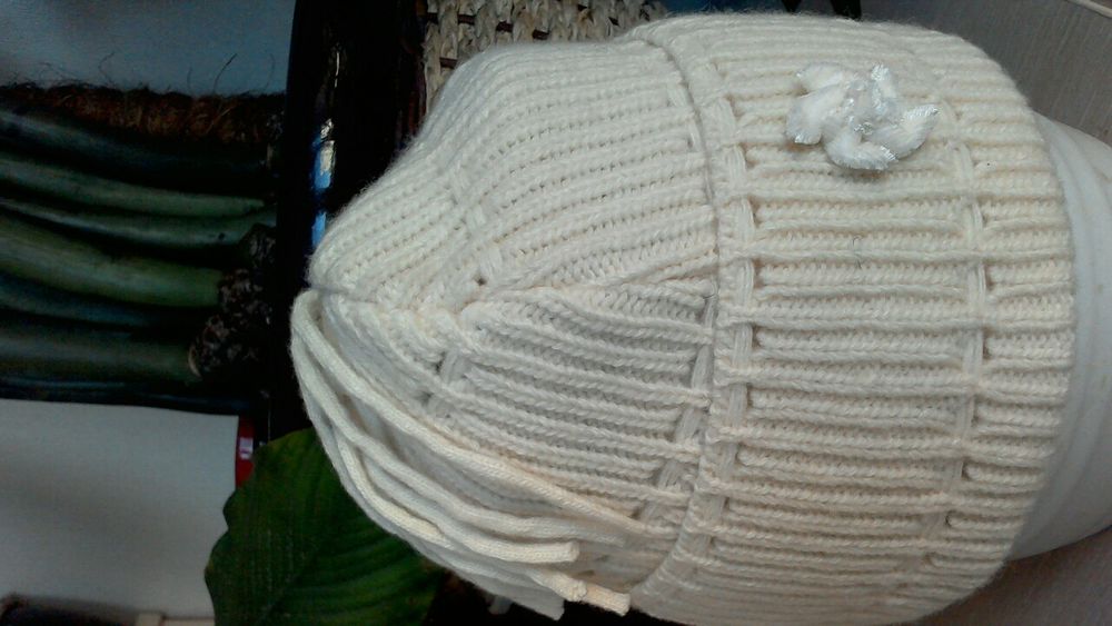 Продам детские шапки