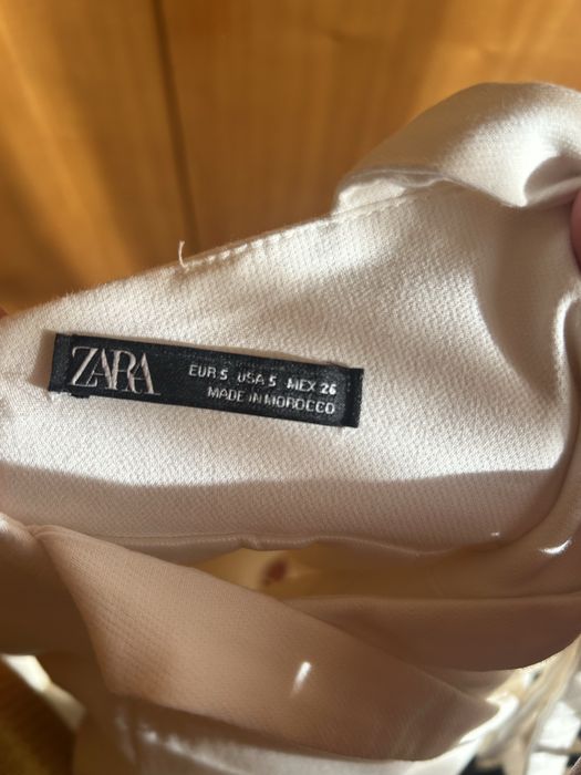 Vestido branco Zara