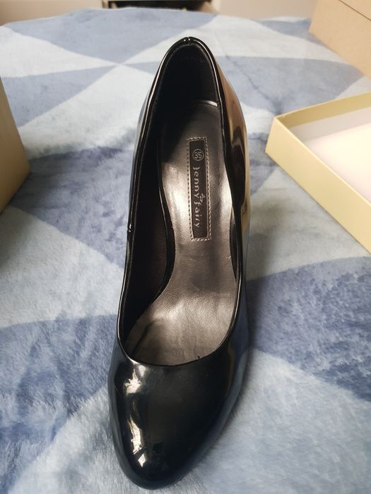 Czarne szpilki czarne Jenny Fairy CCC r. 35 lakierowane obcas 9,5cm