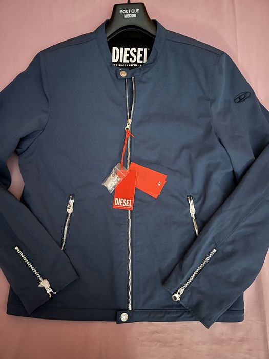 Wyprzedaż lekka kurtka męska Diesel.