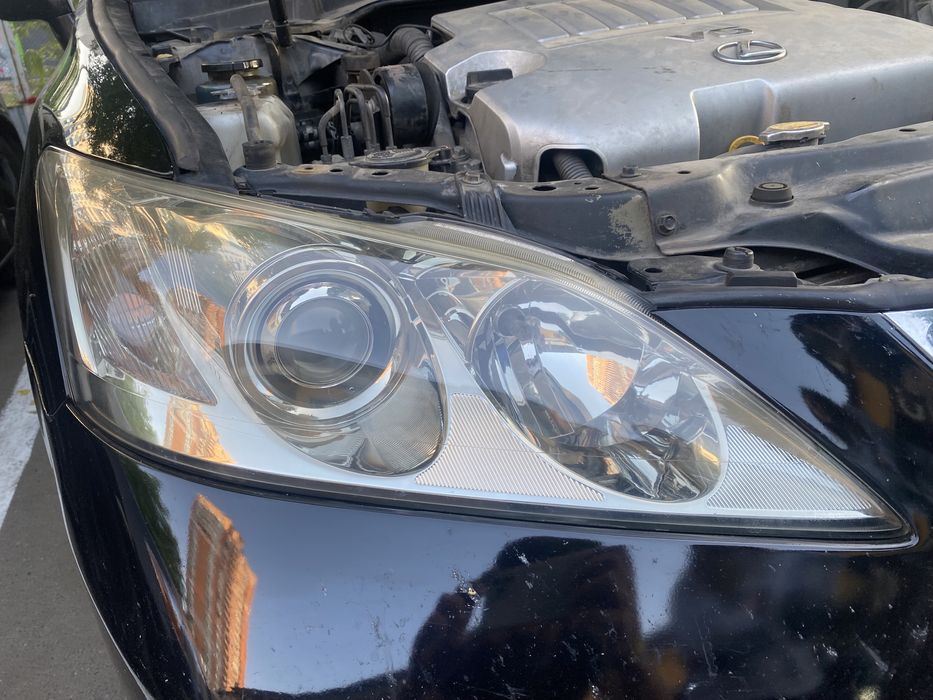 Лексус ЕС-350 фара правая в оригинале