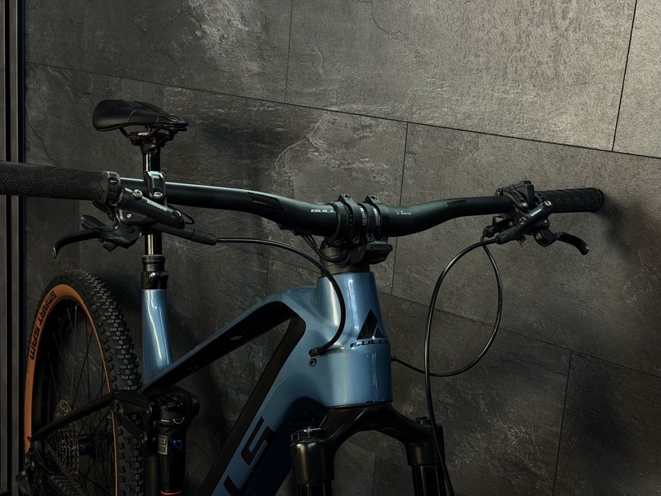 Bulls Sonic Evo Am SL 2 двопідвісний карбоновий електровелосипед